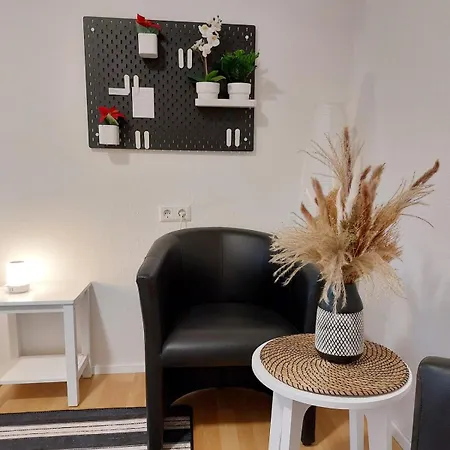 3 Bedrooms With Tv Comfort For Team & Family Διαμέρισμα Ουλμ